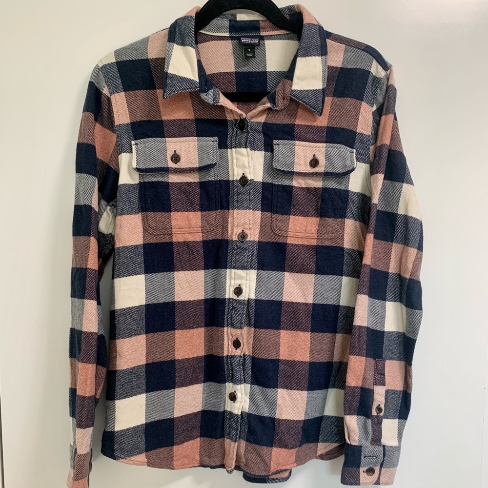 Patagonia Women’s Long-Sleeve Flannel Shirt